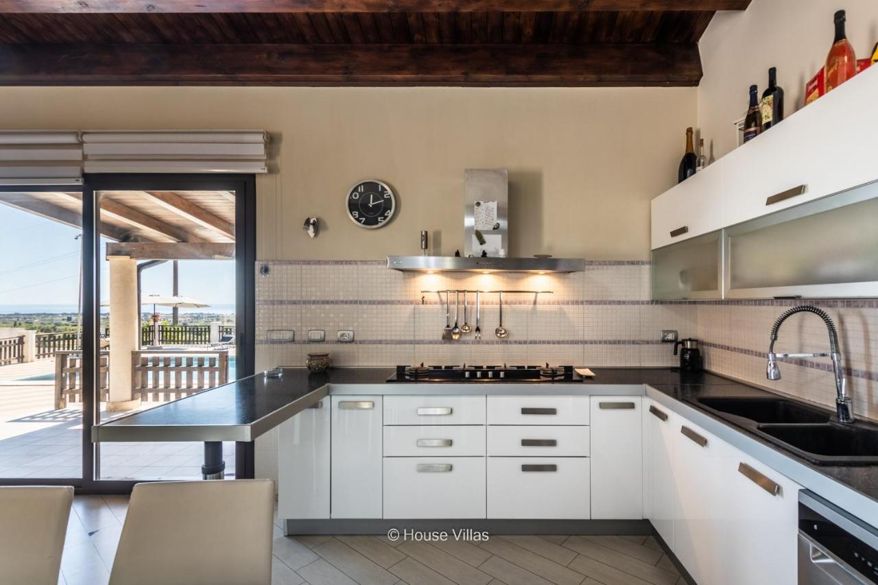 House&Villas - Villa Zora Avola Εξωτερικό φωτογραφία